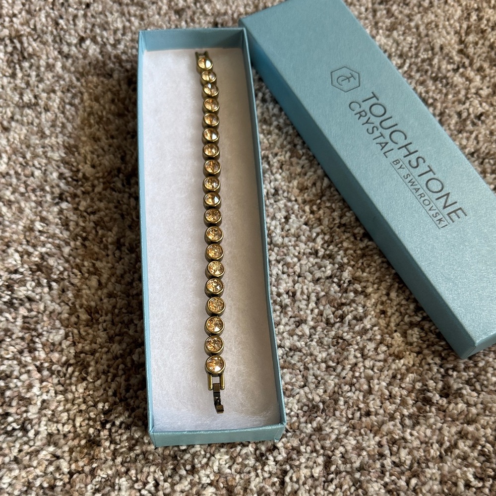 Touchstone Crystal Gold Bracelet with Sparkling Accents